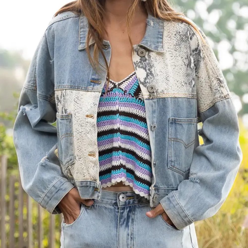 Distressed Cropped Snake Print Button Down Denim Jacket---SO cute!!!